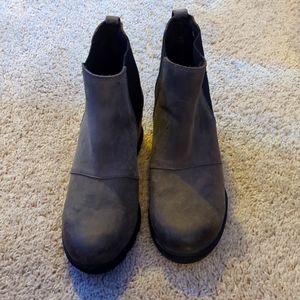Sorel wedge booties
